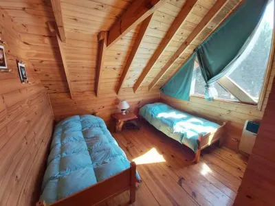 Accommodation in Lago Meliquina (30 Km. from San Martín de los Andes) Las Cuatro Lunas