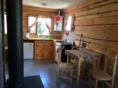 Alojamiento en Lago Meliquina (a 30 Km. de San Martín de los Andes) Meliyal