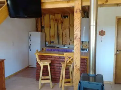 Alojamiento en Lago Meliquina (a 30 Km. de San Martín de los Andes) El Faldeo