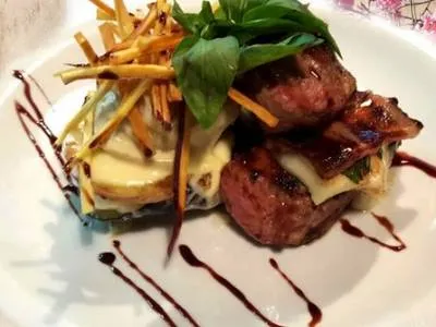 La Vieja Estacion - Restaurante y Peña Peñas  en  Salta