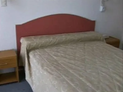 Hotels Fantilli Hotel