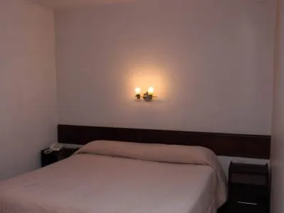 3-star Hotels Crillon Hotel