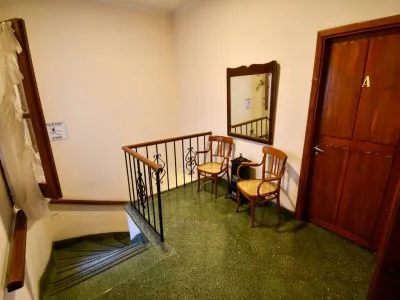 Hoteles Hostal El Cerrito