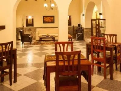 Hostales Casa del Sol