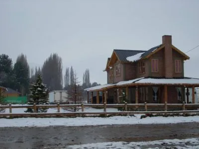 Santos Lugares 2-star Cabins  in  Junín de los Andes