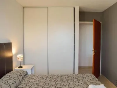 Departamentos Leloir Suites