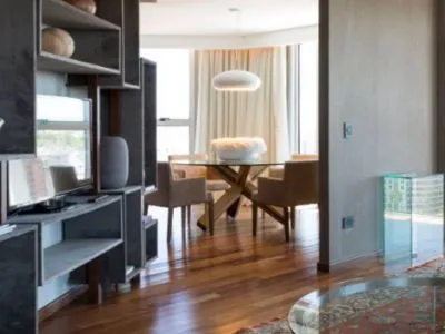 4-star Hotels Yrigoyen 111