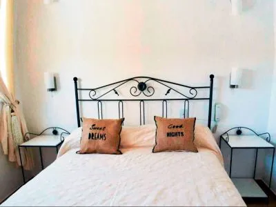 Hoteles Faro del Parque