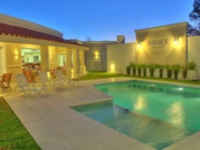 Hoteles 3 estrellas Laplace