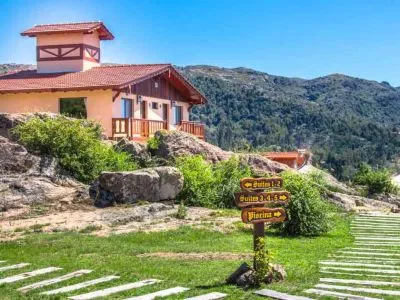 Hoteles Aires Serranos - Suites