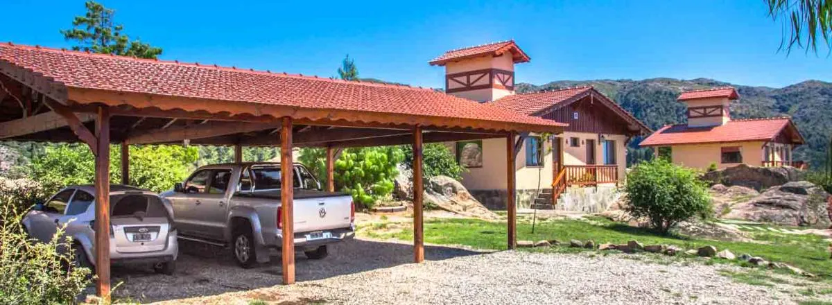 Hoteles Aires Serranos - Suites