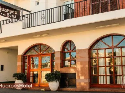 Huarpes Hoteles 3 estrellas  en  San Luis
