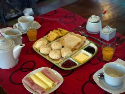 Hosterías El Viejo Algarrobo