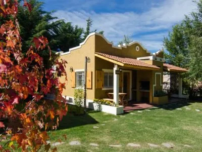 3-star Cabins Complejo Retana