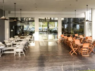 Hoteles 4 estrellas Howard Johnson Hotel & Convention Center Madariaga