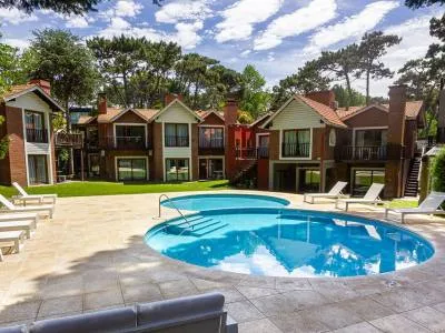 Punta Cerezo Apart & Spa Apart Hoteles  en  Cariló