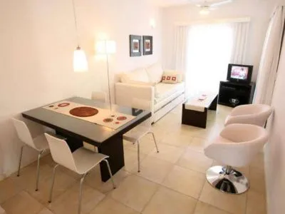 Departamentos Apart Hotel Avutarda de Carilo