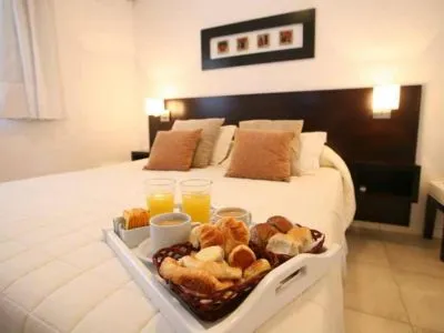 Departamentos Apart Hotel Avutarda de Carilo