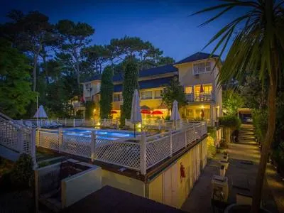 Apart Hotels Arbol del Cielo