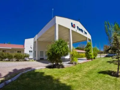 Hoteles 3 estrellas Family Inn