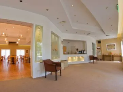 Hoteles 3 estrellas Family Inn