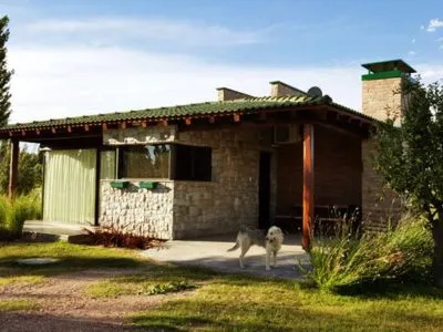 La Escondida Cabañas 2 estrellas  en  San Rafael