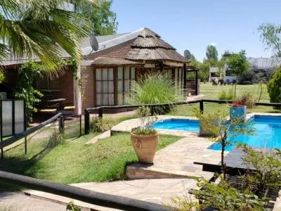 Cabañas 3 estrellas Cabañas El Pueblo Escondido