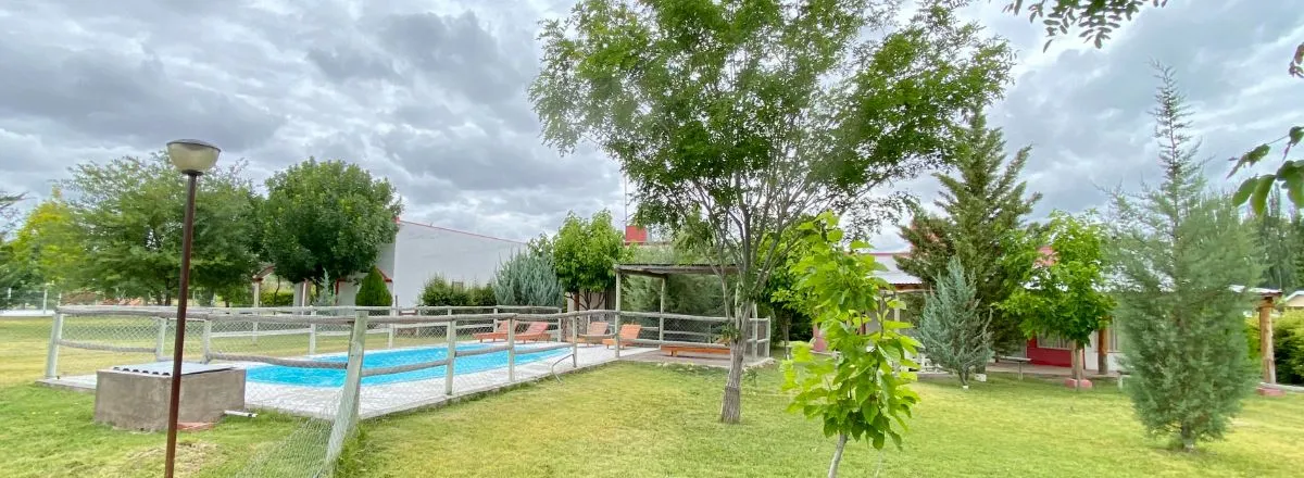 3-star Cabins Pinot Noir cabins