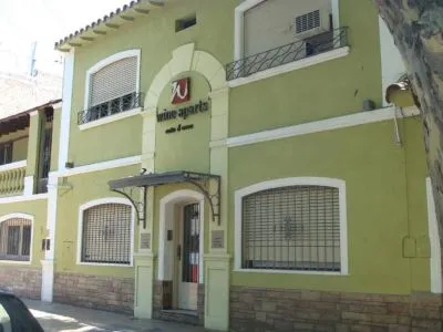 Wine Aparts Apart Hoteles  en  Mendoza