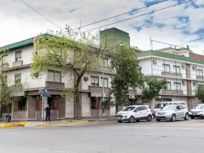 Bari Hoteles 2 estrellas  en  Mendoza