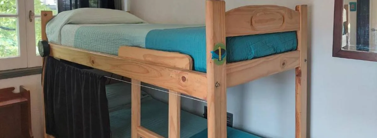 Hostels Zeppelin Art-Hostel