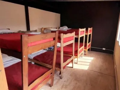 Albergues/Hostels La Maquinita