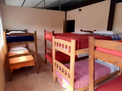 Albergues/Hostels La Maquinita