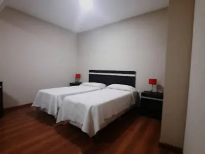 Apart Hoteles La Alameda