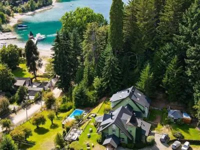 3-star Hostelries Hostería Verde Morada