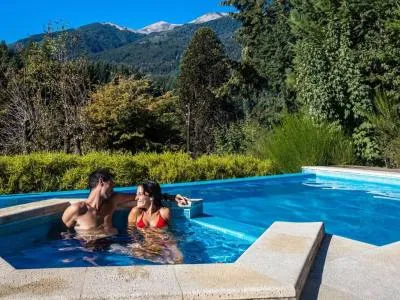 3-star Hostelries Hostería Verde Morada