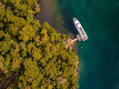 Operadores de Servicios Turísticos Naviera Lácar & Nonthue