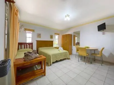 Alojamiento Barrio Norte Departamentos  en  Colón