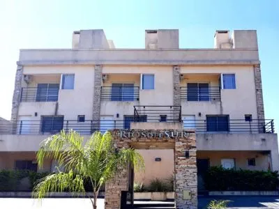 Rios Del Sur Apart Hoteles  en  Colón