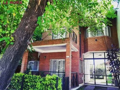 La Mora 2-star Apart Hotels  in  Colón