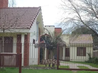 Pastos Bungalows  en  Colón