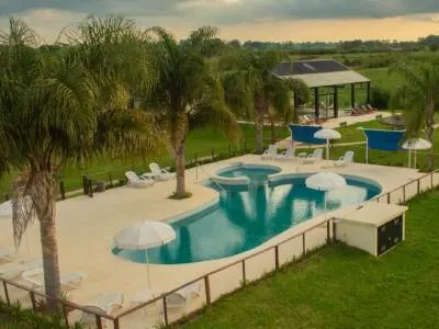 Iguapé Aparts & Spa Apart Hoteles 3 estrellas  en  Colón