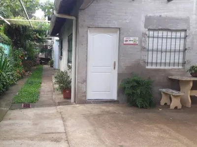 Don Enrique Bungalows  en  Colón