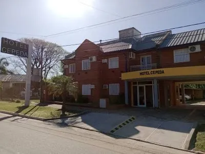 Cepeda Hoteles 2 estrellas  en  Colón