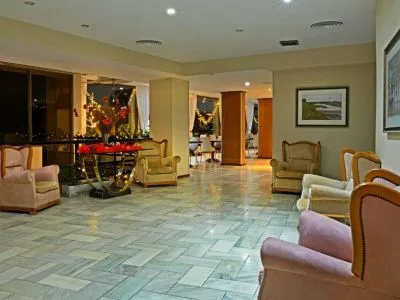 Hoteles 4 estrellas Intersur Colon