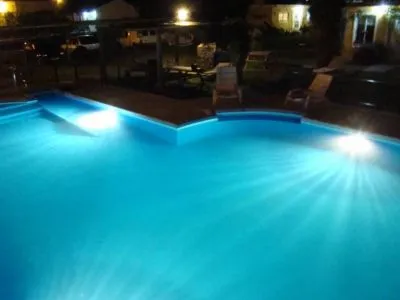 Bungalows/Short Term Apartment Rentals Azahares