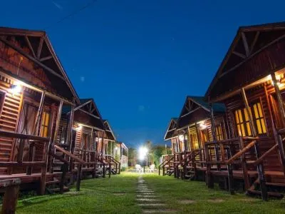 Cabañas 2 estrellas Jardines De Grateau