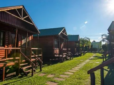 Cabañas 2 estrellas Jardines De Grateau
