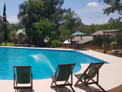 Un Lugar Hotel Cabins