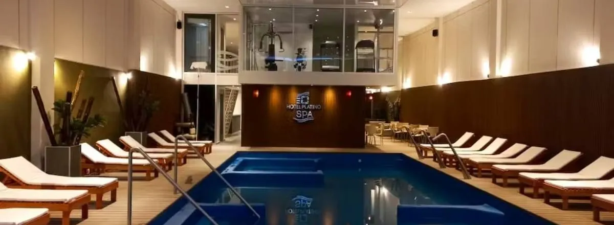 Hotels Hotel Platino